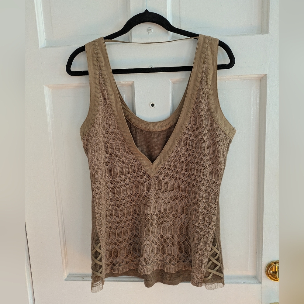 Gimmicks Fitted Ribbed Tan Tank Top - Picture 3 of 3